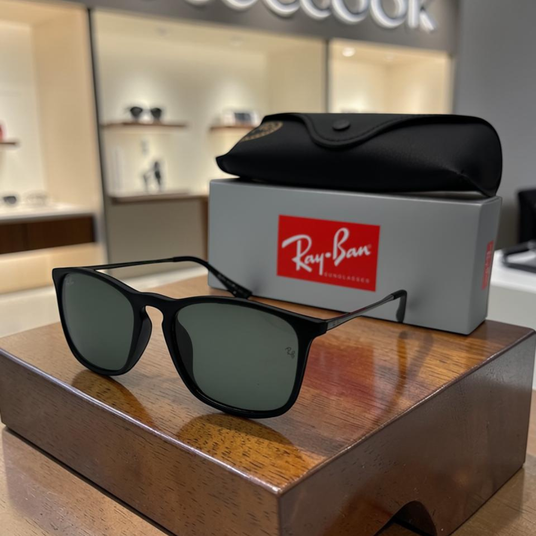Rayban Chris